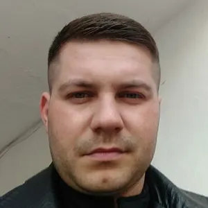 Руслан Титок