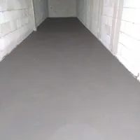 Пример работ по укладке полусухой стяжки пола в торговом павильоне в Люберцах