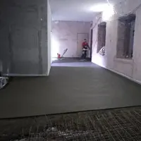 Пример укладки полусухой стяжки пола в офисном помещении в Балашихе