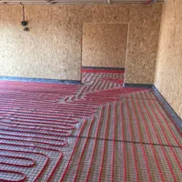 Пример работ по укладке полусухой стяжки пола в частном доме в Люберцах